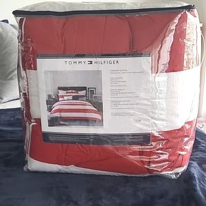 Tommy Hilfiger King Cabana Stripe Comforter Set